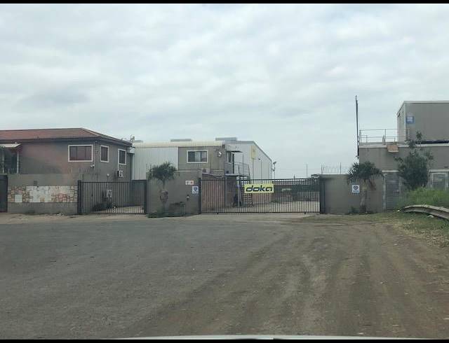 1,948M² INDUSTRIAL YARD FOR SALE IN PHOENIX INDUSTRIAL